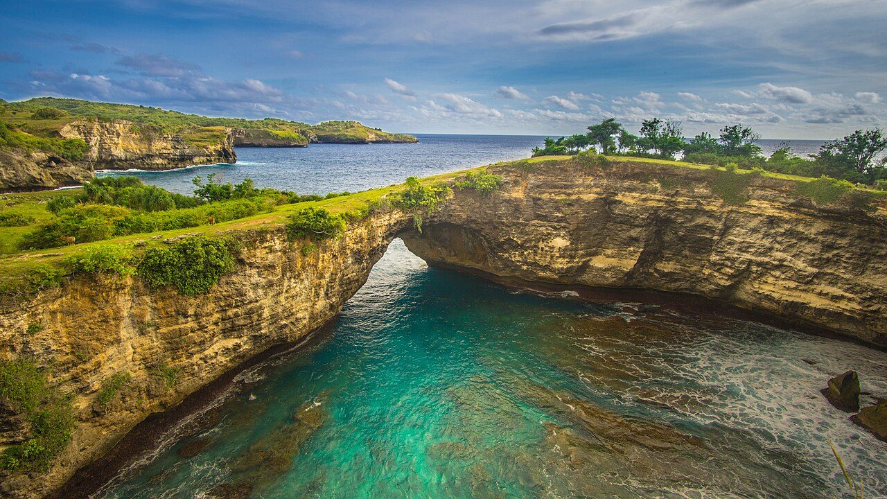 Nusa Penida on the Bali Island Loop route