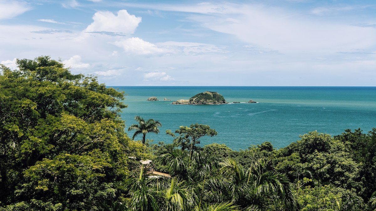 Playa Espadilla near Manuel Antonio