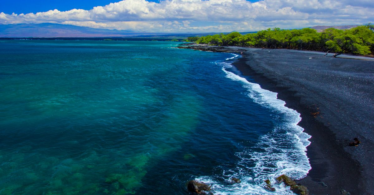 Punaluʻu Black Sand near Big Island