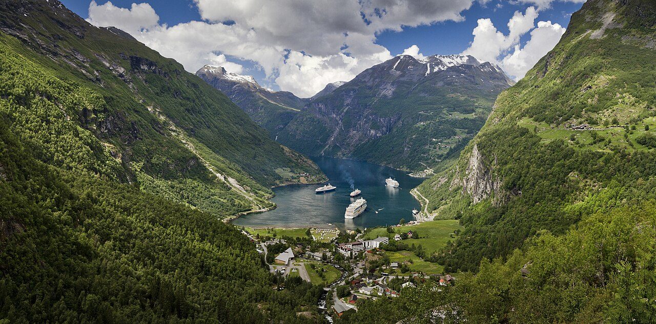 Geiranger on the Norway in a Nutshell route