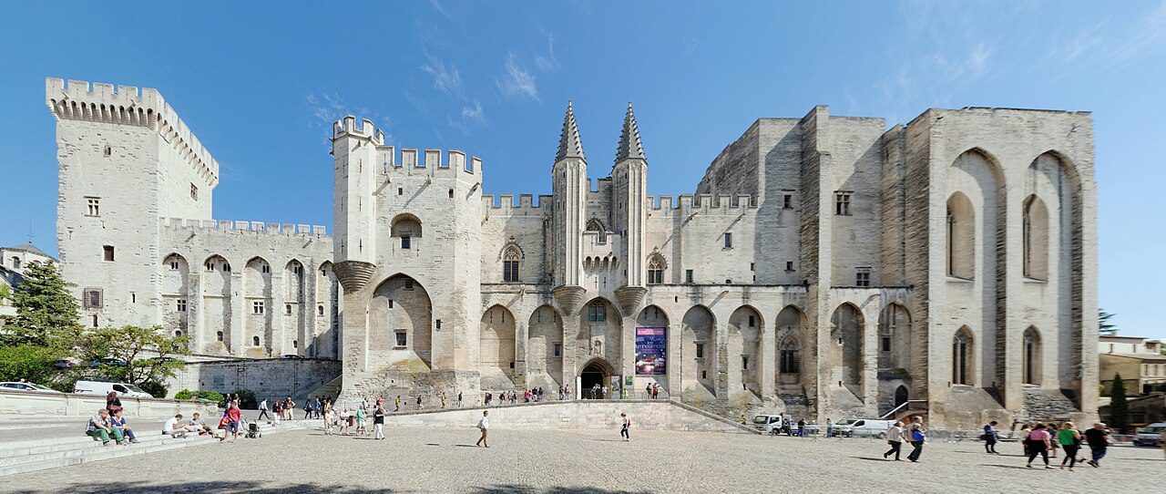 Palais des Papes near Avignon