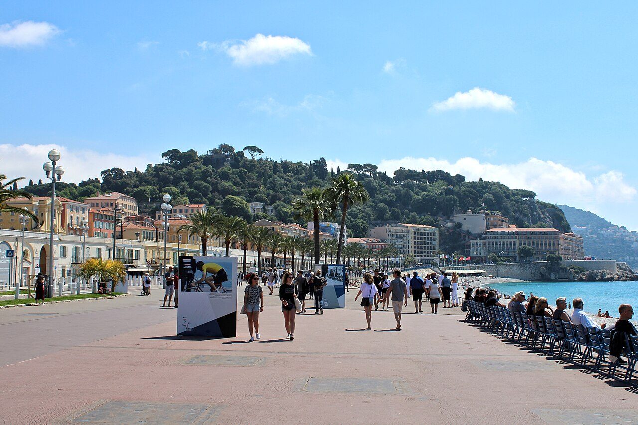 Nice on the Paris to the Riviera route