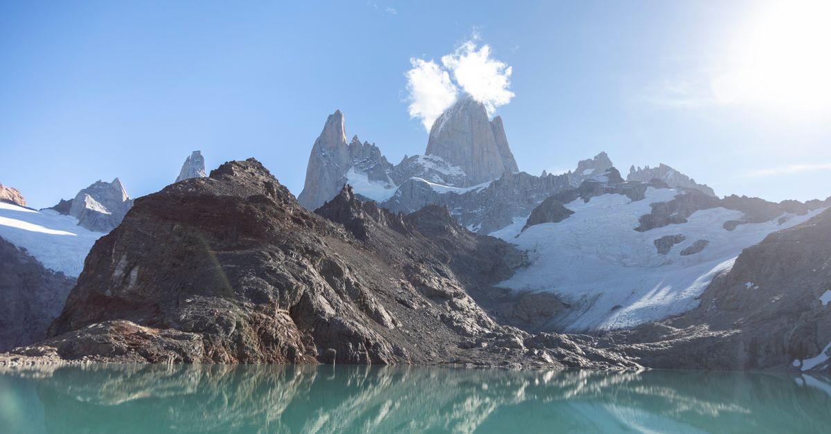 Fitz Roy lagoon near El Chaltén