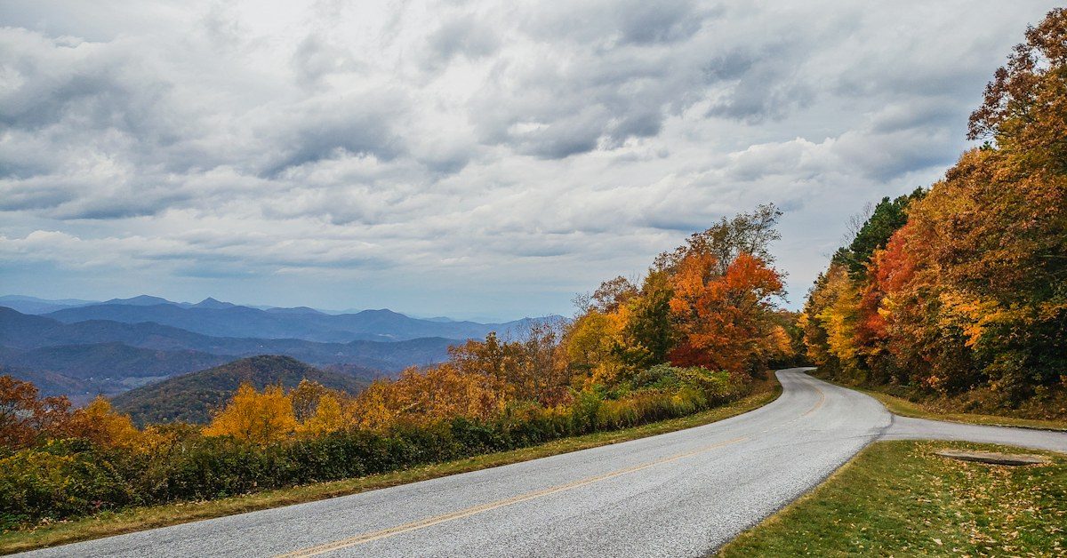 Blue Ridge Parkway Slow Drive curated route